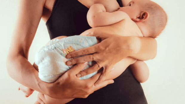 عوامل موثر بر غلیظ شدن شیر مادر