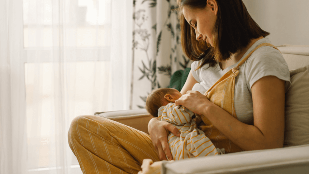 تغذیه مادر برای افزایش چربی و غلظت شیر